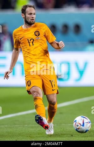 Al Rajjan, Katar. 03.. Dezember 2022. Fußball: Weltmeisterschaft, Niederlande - USA, Endrunde, Runde 16, Chalifa International Stadium, Niederlande Daley Blind in Aktion. Kredit: Tom Weller/dpa/Alamy Live News Stockfoto