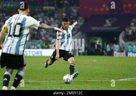 Al-Rayyan, Katar. 3.. Dezember 2022. Exequiel Palacios (ARG) Fußball : FIFA-Weltmeisterschaft 2022 Runde of16 Spiel zwischen Argentinien 2-1 Australien im Ahmad bin Ali Stadion in Al Rayyan, Katar . Kredit: Mutsu Kawamori/AFLO/Alamy Live News Stockfoto