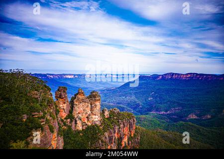 Die Three Sisters Felsformation in Jamison Valley, Australien Stockfoto