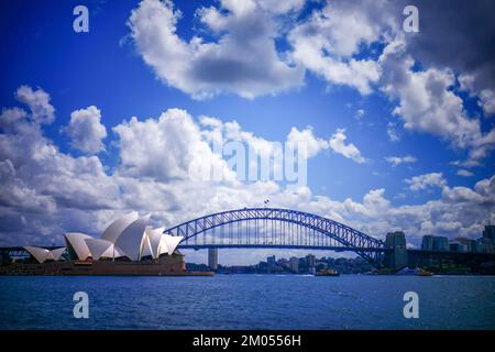 Sydney Harbour Bridge und das Opernhaus, Sydney, NSW, Australien Stockfoto