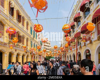 Macau, FEBRUAR 11 2013 - sonniger Blick auf den Senado-Platz Stockfoto