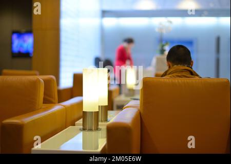 Cathay Pacific (CX) Business und First Class Lounge am Flughafen San Francisco CA Stockfoto