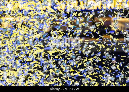 Indianapolis, Indiana, USA. 03.. Dezember 2022. Während der NCAA-Fußballspiele zwischen den Purdue Boilermakers und den Michigan Wolverines im Lucas Oil Stadium in Indianapolis, Indiana. Michigan besiegte Purdue 43-22. John Mersits/CSM/Alamy Live News Stockfoto