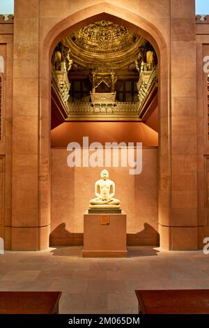 New York. Manhattan. Vereinigte Staaten. Das Metropolitan Museum of Art. Asiatische Kunstgalerie Stockfoto