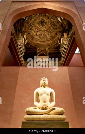 New York. Manhattan. Vereinigte Staaten. Das Metropolitan Museum of Art. Asiatische Kunstgalerie Stockfoto