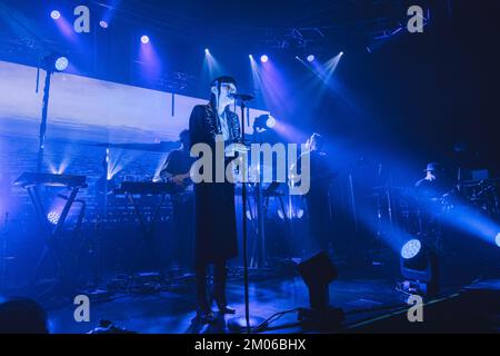 Mailand, Italien, 03.. Dezember 2022. Bonobo tritt live im Fabrique in Mailand auf. Credits: Maria Laura Arturi/Alamy Live News Stockfoto