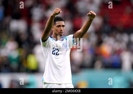 Jude Bellingham aus England feiert nach dem Ende des Spiels während der sechzehnten FIFA-Weltmeisterschaft im Al-Bayt Stadium in Al Khor, Katar. Foto: Sonntag, 4. Dezember 2022. Stockfoto