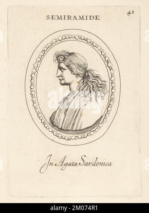 Büstenprofil von Semiramis, der halblegendären lydisch-babylonischen Ehefrau von General Onnes und Ninus, Gründer von Nineveh, der späteren Kriegerkönigin von Assyrien. Shammuramat. Mit ungekämmtem Haar und einem männlichen Gesicht. Auf sardischem Achat. Semiramid in agata Sardonica. Kupferplatten-Gravur von Giovanni Battista Galestruzzi nach Leonardo Agostini aus Gemmae et Sculpturae Antiquae Depicti ab Leonardo Augustino Senesi, Abraham Blooteling, Amsterdam, 1685. Stockfoto