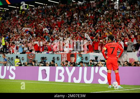 Al-Rayyan, Katar. 2.. Dezember 2022. SON Heungmin (KOR), 2. Dezember 2022 - Fußball/Fußball : FIFA Weltmeisterschaft Katar 2022 Gruppe H Match zwischen Südkorea 2-1 Portugal im Education City Stadium in Al-Rayyan, Katar. Kredit: AFLO/Alamy Live News Stockfoto