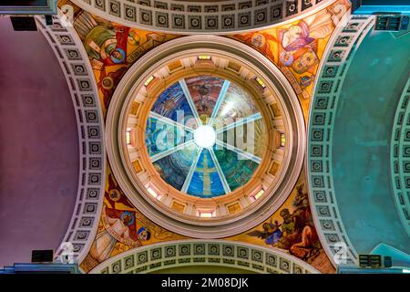 Tresorraum des zentralen Schiffes der Basilika San Tommaso Apostolo, Ortona, Italien Stockfoto