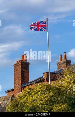 Schornsteine, britische Flagge, Winchester, Hampshire, England, Großbritannien Stockfoto