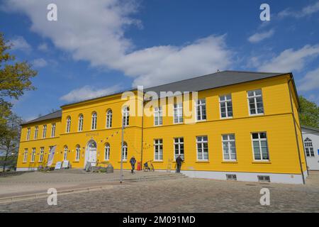 Rathaus, unter den Linden, Ratzeburg, Schleswig-Holstein, Deutschland Stockfoto