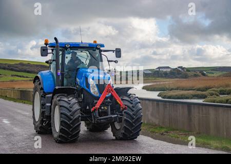 Barryroe Macra Truck and Tractor Run in Aid of Clonakilty Community Hospital and Marymount University Hospital and Hospice, November 2022 Stockfoto