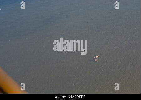 Büro der Verwaltungsrätin (Lisa P. Jackson) - ASPECT Flight over Gulfport, Mississippi (BP Oil Spill) - USEPA-Foto von Eric Vance, Environmental Protection Agency Stockfoto