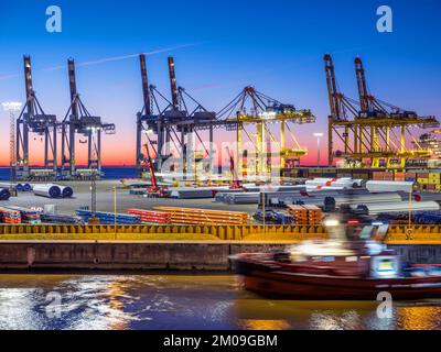 Containerhafen in Bremerhaven, Deutschland, Europa Stockfoto