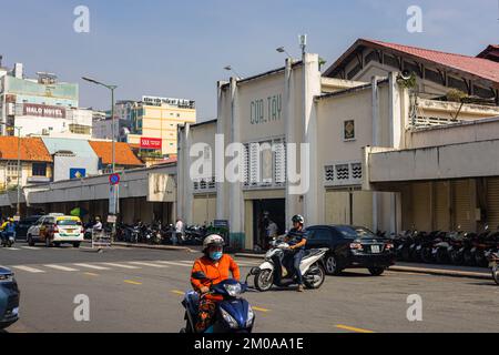 Ho-Chi-Minh-Stadt, Vietnam - 10. November 2022: Der Ben Thanh-Markt in Distrikt 1 von Saigon. Der Markt befindet sich im Zentrum von Distrikt 1. Ben Th Stockfoto