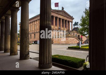 Blick auf die Alte Nationalgalerie. Mitte, Berlin, Deutschland, Europa. Stockfoto