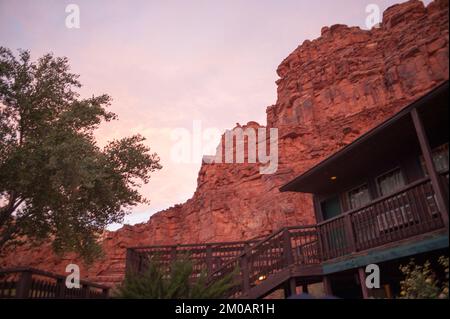 Büro des Administrators - Ureinwohner in Arizona - Bild der Tohono O'odham Nation, Hualapai Stamm, Havasupai Indianerstamm und Havasupai Indianerreservat, Umweltschutzbehörde Stockfoto