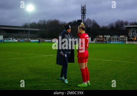 Preston, Großbritannien. 04.. Dezember 2022. Preston, England, Dezember 3. 2022: Action des Barclays FA Womens Championship Fußballspiels zwischen Blackburn Rovers und Birmingham City im Sir Tom Finney Stadium in Preston, England. (James Whitehead/SPP) Kredit: SPP Sport Press Photo. Alamy Live News Stockfoto