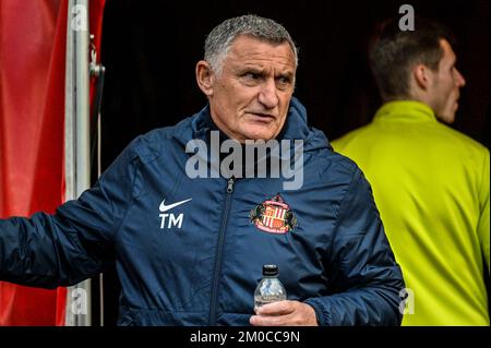 Tony Mowbray, AFC-Manager von Sunderland, vor dem EFL-Meisterschaftsspiel gegen Millwall im Stadium of Light. Stockfoto