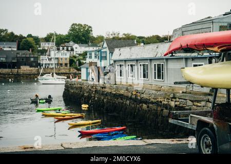Kajaks in Rockport, Massachusetts, usa - oktober 2022. Hochwertiges Foto Stockfoto