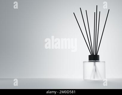 Aroma-Diffusor-Milchglasflasche mit schwarzem Verschluss und Stäben, 3D-Rendering Stockfoto