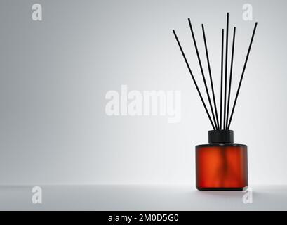 Braune Aroma-Diffusor-Glasflasche mit Verschluss und Stäben, 3D ml Rendering Stockfoto