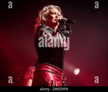 Kim Wilde tritt am 5. Dezember 2022 live auf der Bühne in Norwegen auf Stockfoto