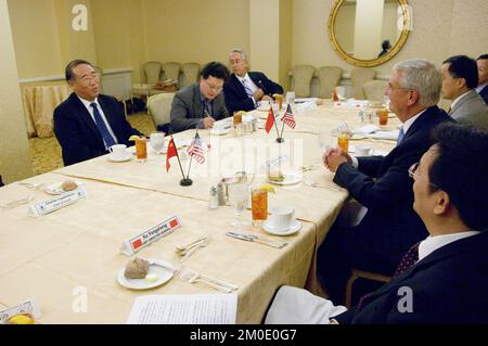 Büro des Verwaltungsrats (Stephen L. Johnson) - Mittagessen mit der Nationalen Entwicklungs- und Reformkommission (NDRC, China), Umweltschutzagentur Stockfoto