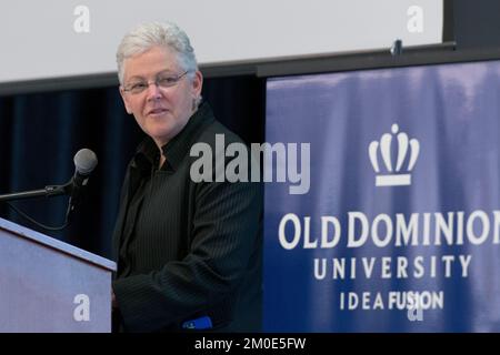 Büro des Administrators - Virginia - Administrator Gina McCarthy spricht an der Handelskammer Hampton Roads, Old Dominion University Idea Fusion und zum 100.. Jahrestag der Ministerkonferenz an der Hampton University, Environmental Protection Agency Stockfoto