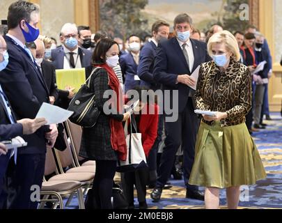 Tokio, Japan, 06/12/2022, Prinzessin Astrid von Belgien nimmt an der Dekarbonationskonferenz „Tech Development in Hydrogen & Offshore Wind Energy“ während der belgischen Wirtschaftsmission in Japan am Dienstag, den 06. Dezember 2022 Teil. Eine Delegation der Prinzessin und verschiedener Minister wird Tokio, Nagoya, Osaka und Kyoto besuchen. BELGA FOTO ERIC LALMAND Stockfoto