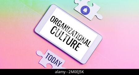 Textunterschrift zur Präsentation der Unternehmenskultur. Internetkonzept die Untersuchung der Interaktion von Menschen innerhalb von Gruppen Stockfoto