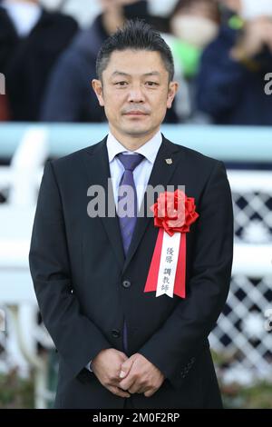 Hyogo, Japan. 3.. Dezember 2022. Trainer Masahiro Otake gewann den Challenge Cup auf der Hanshin Rennbahn in Hyogo, Japan, am 3. Dezember 2022. Kredit: Eiichi Yamane/AFLO/Alamy Live News Stockfoto