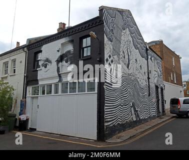 XL-Aufnahmen, Kunstwerke aus Thom York von Radiohead, der Radierer an den Wänden von One Codlington Mews, Notting Hill, RBKC, London, England, UK, W11 2EH Stockfoto