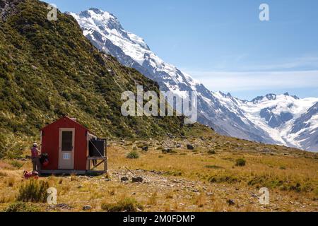 Wanderer auf dem geführten Spaziergang Mount Cook Neuseeland Stockfoto