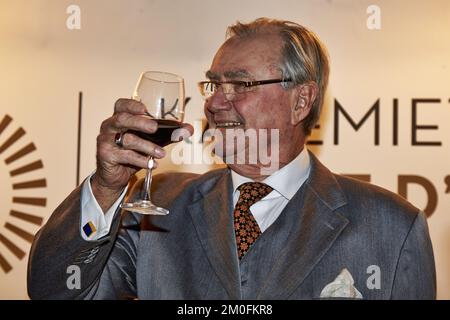 Prince Consort Henrik eröffnet am Donnerstag, den 1.. November, die französische Reise- und Lifestyle-Ausstellung „A French Affair“ im Docken in Nordhavn, Kopenhagen. Der Markt wurde von französischen Unternehmen und Lebensmittelkünstlern geschaffen und dauert 4 Tage. FOTOGRAF BO NYMANN / POLFOTO Stockfoto