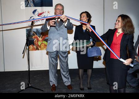 Prince Consort Henrik eröffnet am Donnerstag, den 1.. November, die französische Reise- und Lifestyle-Ausstellung „A French Affair“ im Docken in Nordhavn, Kopenhagen. Der Markt wurde von französischen Unternehmen und Lebensmittelkünstlern geschaffen und dauert 4 Tage. FOTOGRAF BO NYMANN / POLFOTO Stockfoto