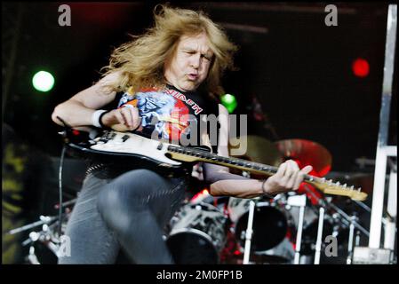 Iron Maiden beim Roskilde Festival 2003. Stockfoto