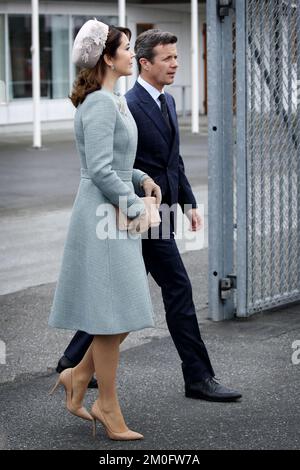 TM König Philippe und Königin Mathilde kamen am Vilhelm Lauritzen Terminal des Internationalen Flughafens Kopenhagen an, wo Mary, Kronprinzessin von Dänemark, und Frederik, Kronprinz von Dänemark, anwesend waren. Stockfoto