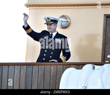 Kronprinz Frederik nimmt an der 200.. Jubiläumsfeier der nordjutlandischen Stadt Frederikshavn als Handelsstadt Teil. Der Kronprinz kam am königlichen Schiff Dannebrog an und wurde von den Stadtbewohnern sowie Bürgermeister Birgit S. Hansen begrüßt Stockfoto