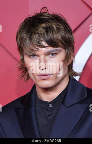 Jordan Barrett nimmt am 05. Dezember 2022 an den Fashion Awards 2022 in der Royal Albert Hall in London Teil. Foto: Aurore Marechal/ABACAPRESS.COM Stockfoto