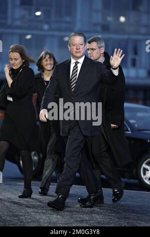 Der ehemalige Vizepräsident Al Gore kommt zu Verhandlungen auf dem Klimagipfel im Bella Centre in Kopenhagen. Stockfoto