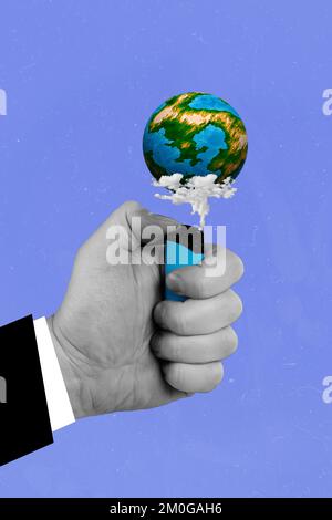 Kreatives Foto 3D Collage Kunstwerk Posterbroschüre mit menschlichem Arm Set Feuer Planet globale Katastrophenwarnung isoliert auf Malhintergrund Stockfoto