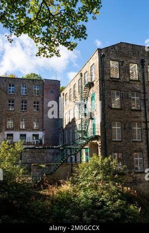 Torr Vale Mill am Fluss Goyt im Torrs Riverside Park, New Mills, Derbyshire, England. Stockfoto