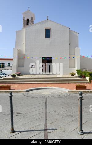 Santa Teresa di Gallura, Italien - 19. Oktober 2022: Blick von Santa Teresa di Gallura auf Sardinien in Italien Stockfoto