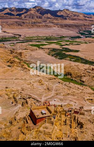 Einstürzte Häuser im Königreich Guge, Westtibet, Asien Stockfoto