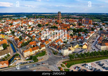 Die Hansestadt Wismar, Deutschland, Europa, gehört zum UNESCO-Weltkulturerbe Stockfoto