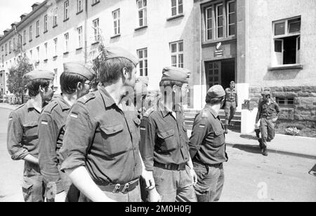 Der Alltag der Rekruten der Bundeswehr in einer Kaserne am 26.05.1976 in Hemer, Deutschland, Europa Stockfoto