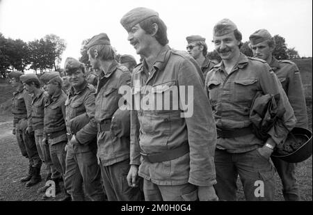 Der Alltag der Rekruten der Bundeswehr in einer Kaserne am 26.05.1976 in Hemer, Deutschland, Europa Stockfoto