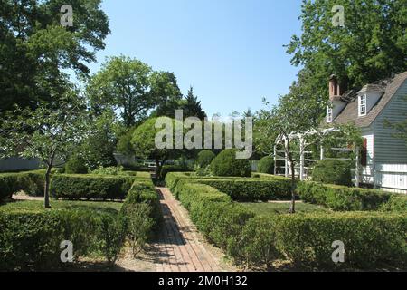 Garten in Colonial Williamsburg, Virginia, USA Stockfoto